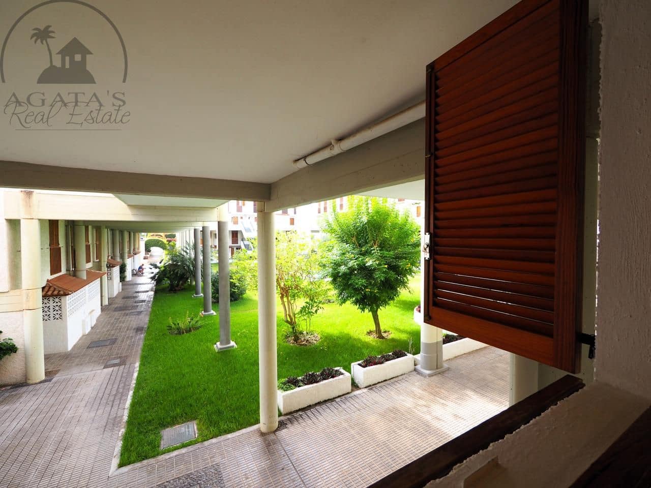 4 bedroom Flat for sale in Puerto de la Cruz with pool garage - € 330,000 (Ref: 9254519)