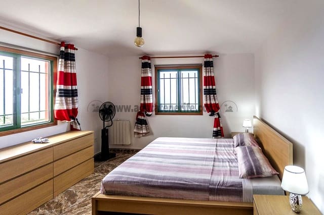 4 slaapkamer Villa te huur in Icod de los Vinos met zwembad - € 2.500 (Ref: 9271598)