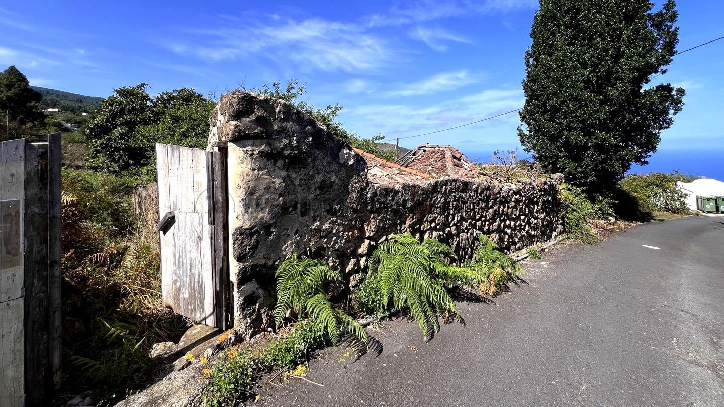 3 slaapkamer Finca/Landhuis te koop in Icod de los Vinos - € 120.000 (Ref: 9289608)