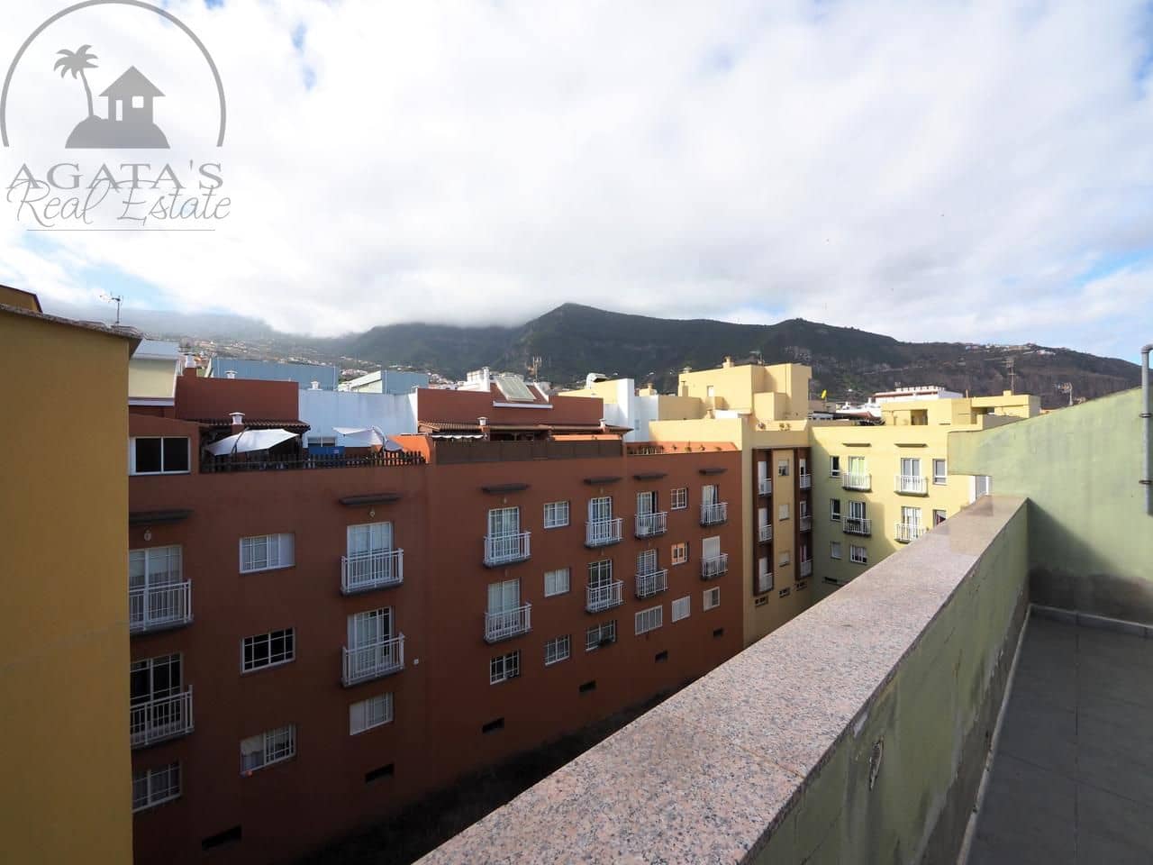 3 sypialnia Mieszkanie na sprzedaż w Los Realejos z garażem - 325 000 € (Ref: 9296529)