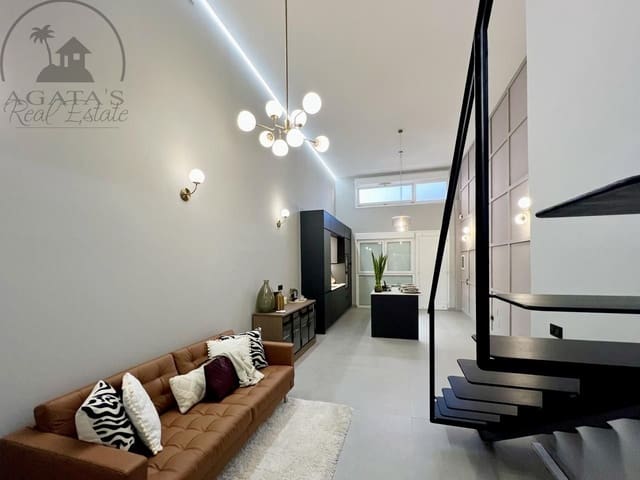 Piso de 3 habitaciones en La Victoria, Santa Cruz de Tenerife en venta - 340.000 € (Ref: 9302801)