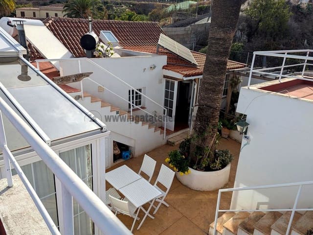 4 soverom Villa til salgs i La Victoria de Acentejo med svømmebasseng - € 395 000 (Ref: 9325725)