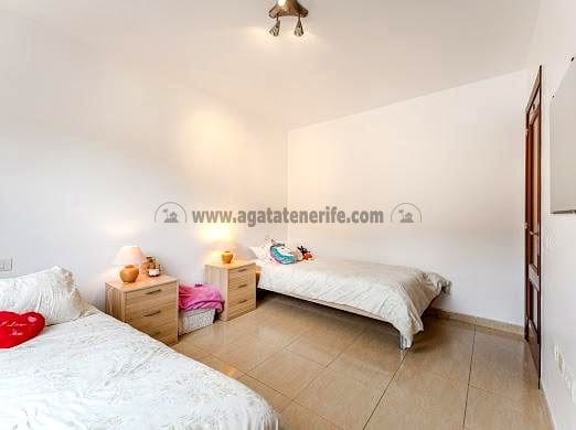 3 Zimmer Wohnung zu verkaufen in Palm-Mar mit Pool - 375.000 € (Ref: 9356524)