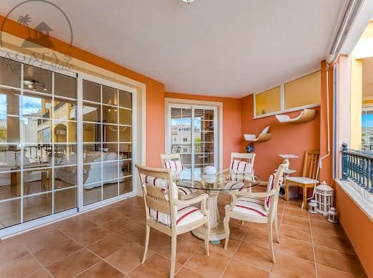 3 soverom Leilighet til salgs i Palm-Mar med svømmebasseng - € 375 000 (Ref: 9356524)