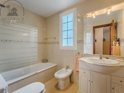 3 soverom Leilighet til salgs i Palm-Mar med svømmebasseng - € 375 000 (Ref: 9356524)