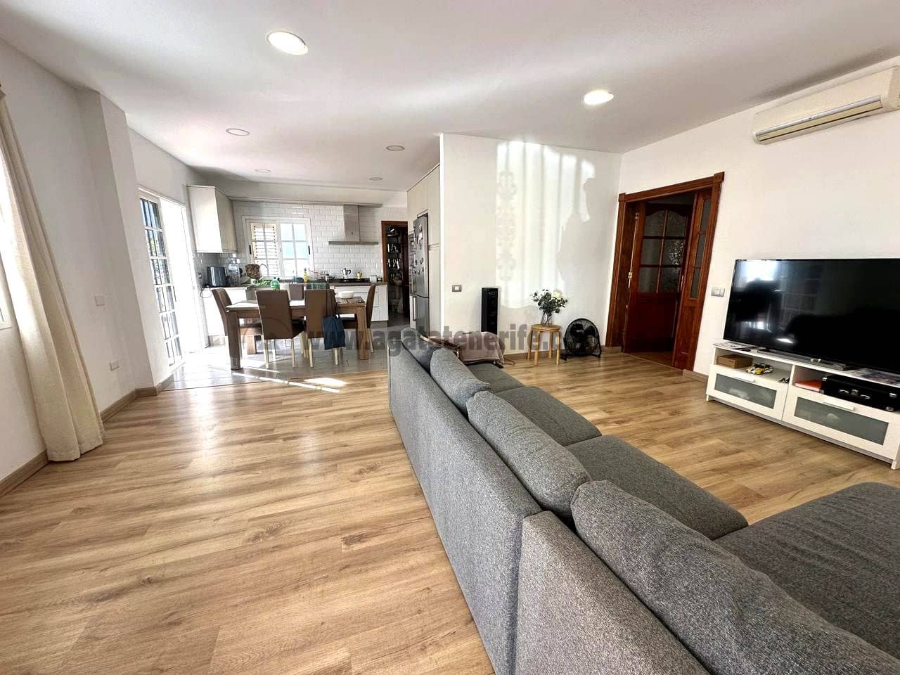 4 bedroom Finca/Country House for sale in Santiago del Teide with garage - € 630,000 (Ref: 9381989)