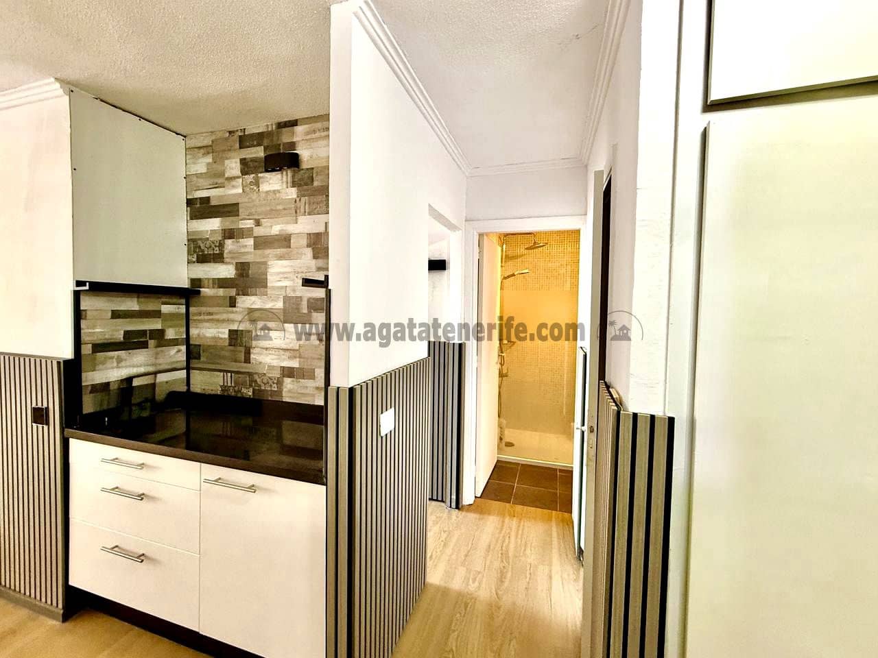 2 soveværelse Lejlighed til salg i San Isidro de Abona med swimmingpool - € 295.000 (Ref: 9384893)