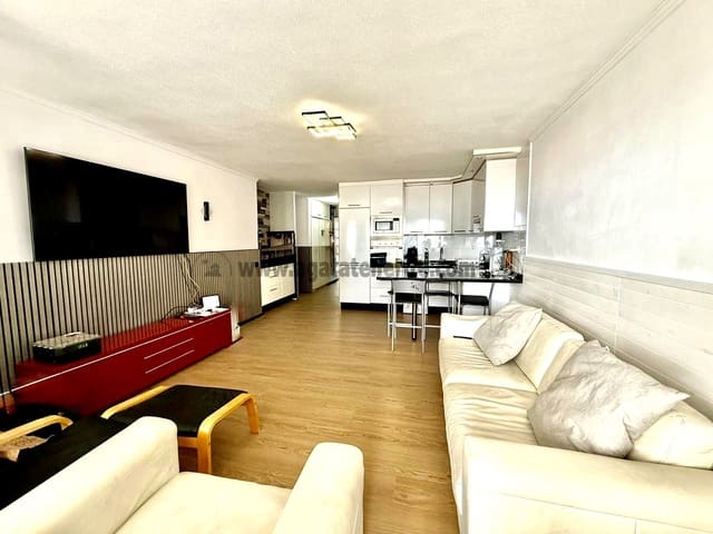 2 soveværelse Lejlighed til salg i San Isidro de Abona, Granadilla de Abona med swimmingpool - € 295.000 (Ref: 9384893)