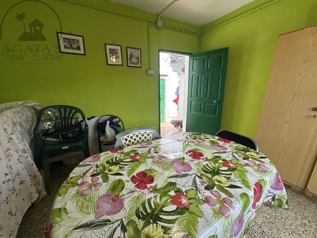 12 sypialnia Finka/Dom wiejski na sprzedaż w Buenavista del Norte z garażem - 210 000 € (Ref: 9432404)