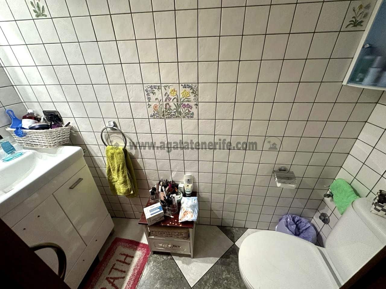 5 bedroom Villa for sale in Buenavista del Norte with garage - € 366,000 (Ref: 9432405)