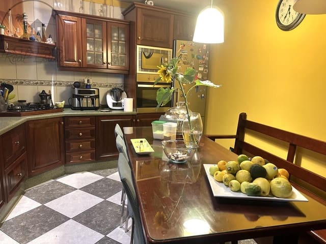 5 quarto Moradia para venda em Buenavista del Norte com garagem - 366 000 € (Ref: 9432405)