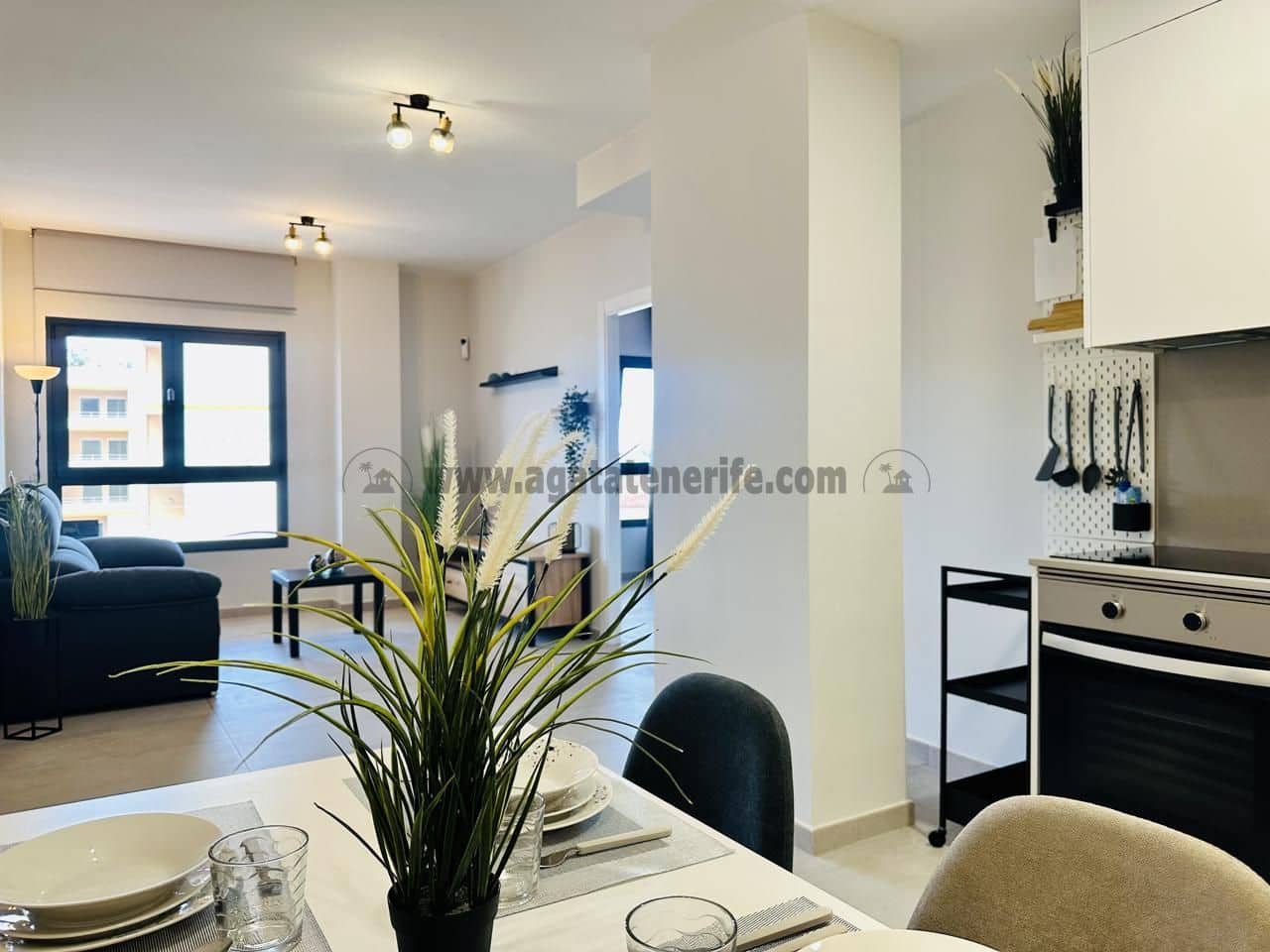 1 quarto Apartamento para arrendar em Puerto de la Cruz com piscina garagem - 920 € (Ref: 9441741)