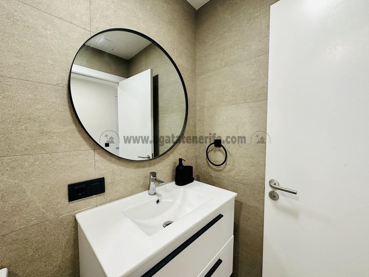 1 quarto Apartamento para arrendar em Puerto de la Cruz com piscina garagem - 920 € (Ref: 9441741)