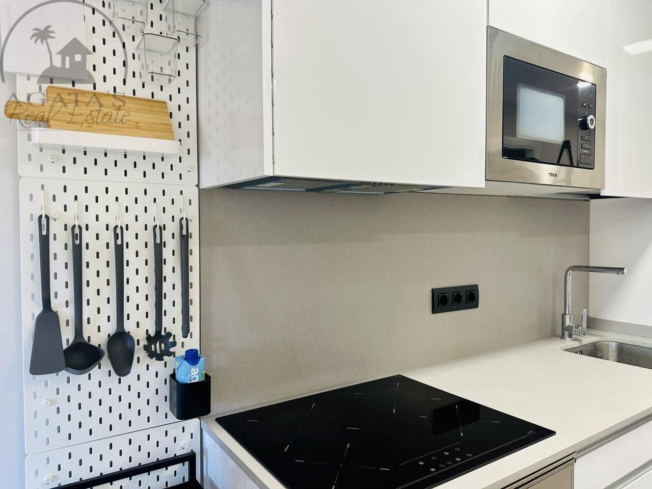 1 soverom Leilighet til leie i Puerto de la Cruz med svømmebasseng garasje - € 920 (Ref: 9441741)