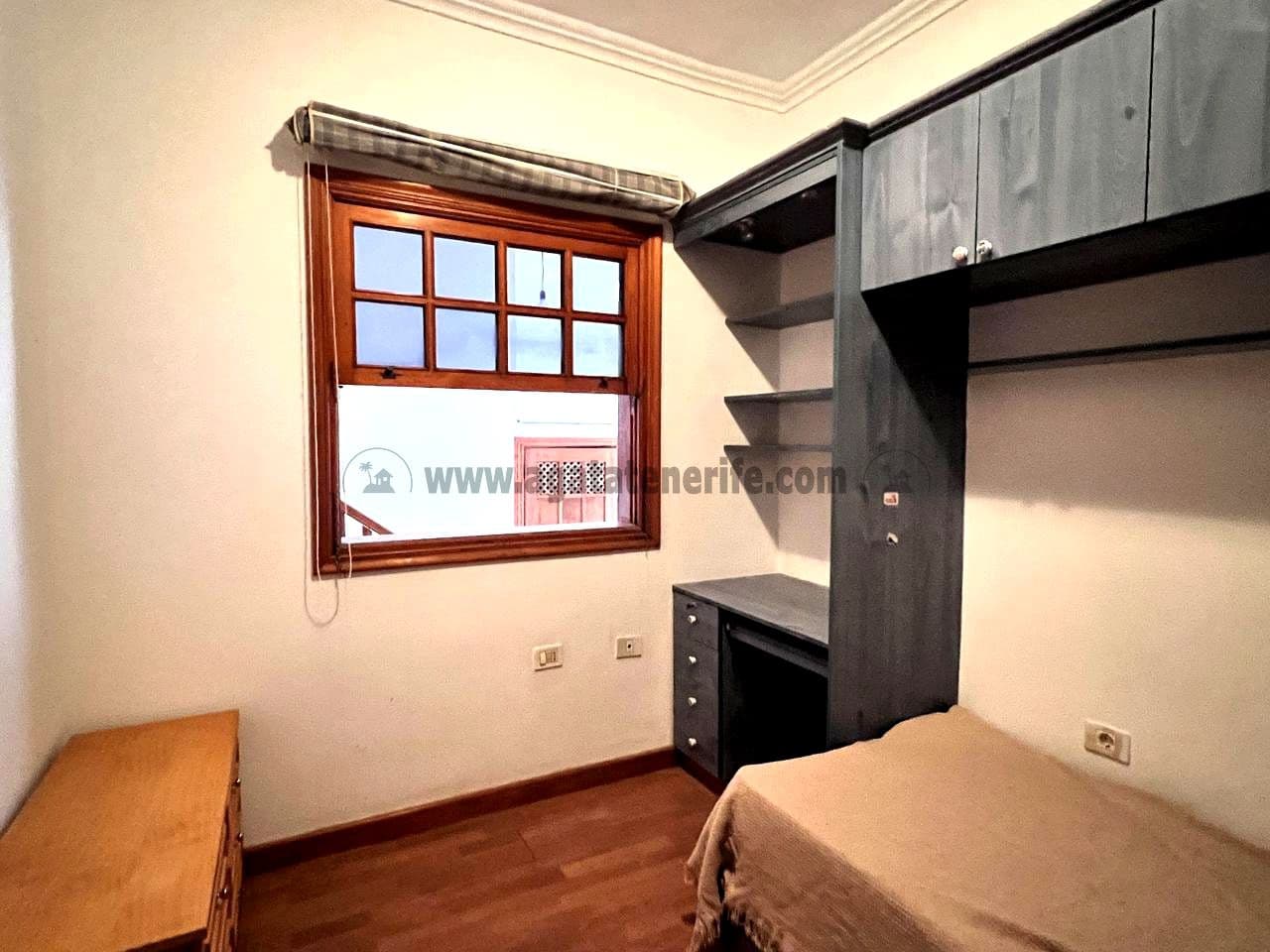 4 chambre Villa/Maison à vendre à Icod de los Vinos avec garage - 210 000 € (Ref: 9442853)