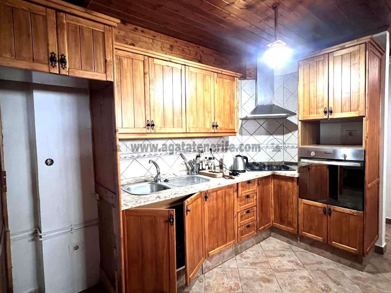 4 chambre Villa/Maison à vendre à Icod de los Vinos avec garage - 210 000 € (Ref: 9442853)