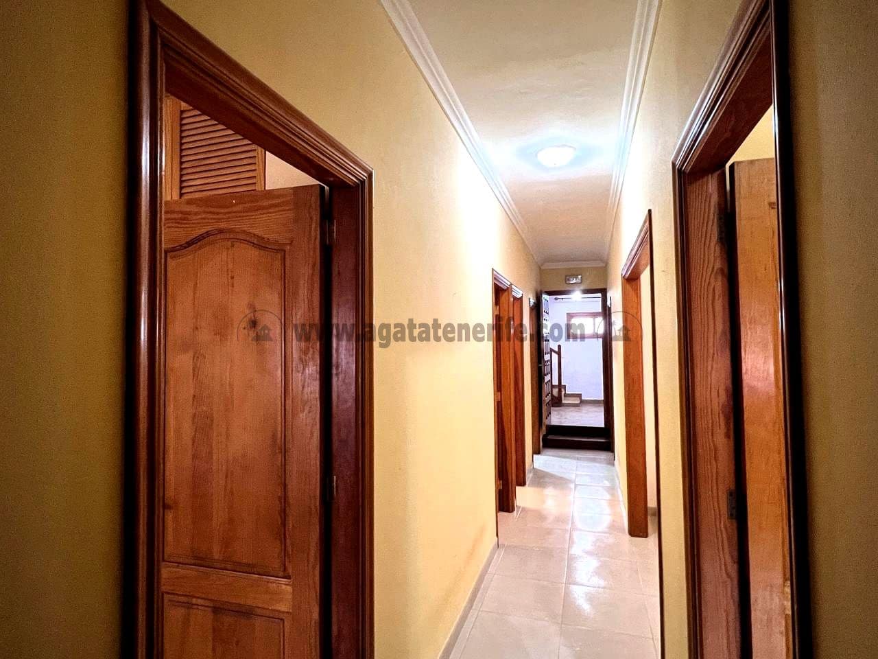 4 chambre Villa/Maison à vendre à Icod de los Vinos avec garage - 210 000 € (Ref: 9442853)