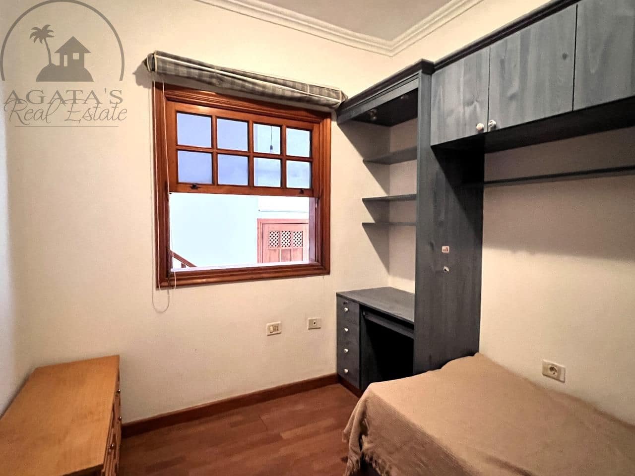 4 soveværelse Villa til salg i Icod de los Vinos med garage - € 199.000 (Ref: 9442853)