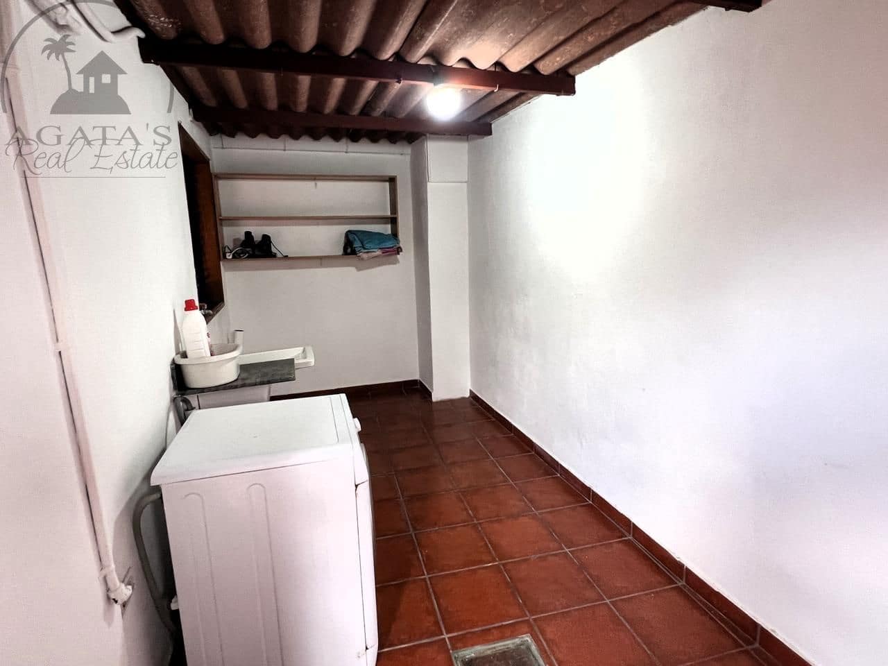 4 soveværelse Villa til salg i Icod de los Vinos med garage - € 199.000 (Ref: 9442853)