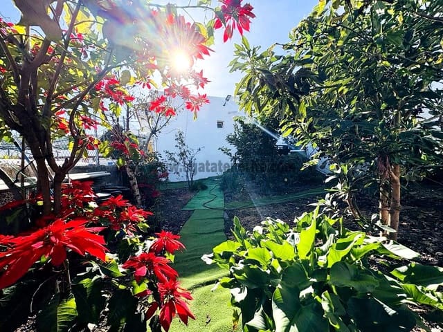 2 slaapkamer Villa te koop in Icod de los Vinos met garage - € 220.000 (Ref: 9442886)