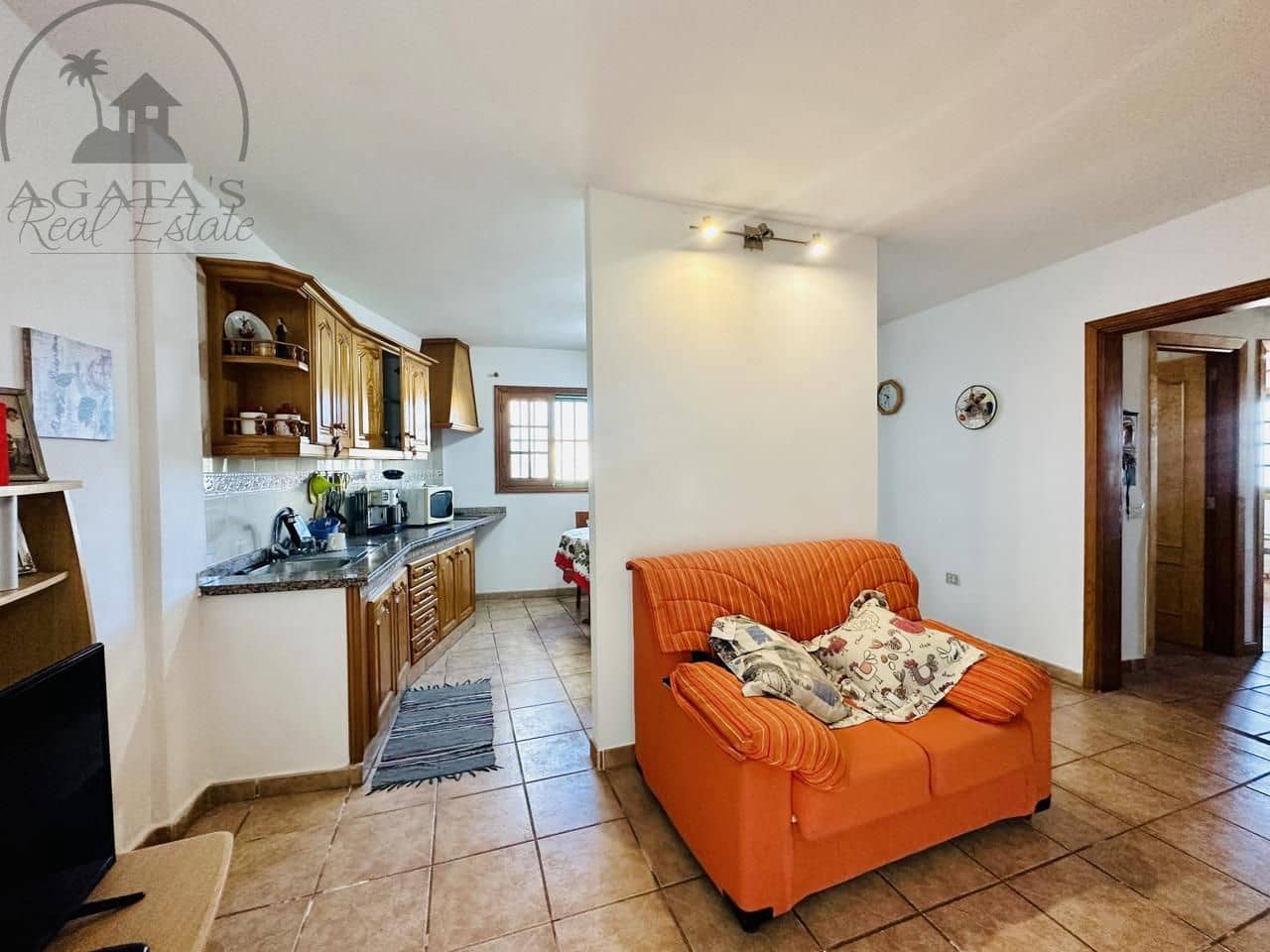 2 soverom Villa til salgs i Icod de los Vinos med garasje - € 220 000 (Ref: 9442886)