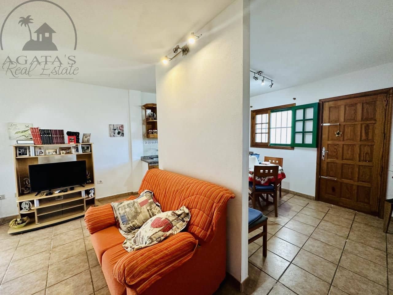 2 soverom Villa til salgs i Icod de los Vinos med garasje - € 220 000 (Ref: 9442886)