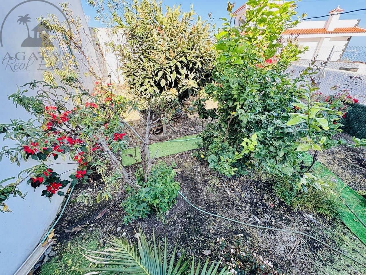 2 soverom Villa til salgs i Icod de los Vinos med garasje - € 220 000 (Ref: 9442886)