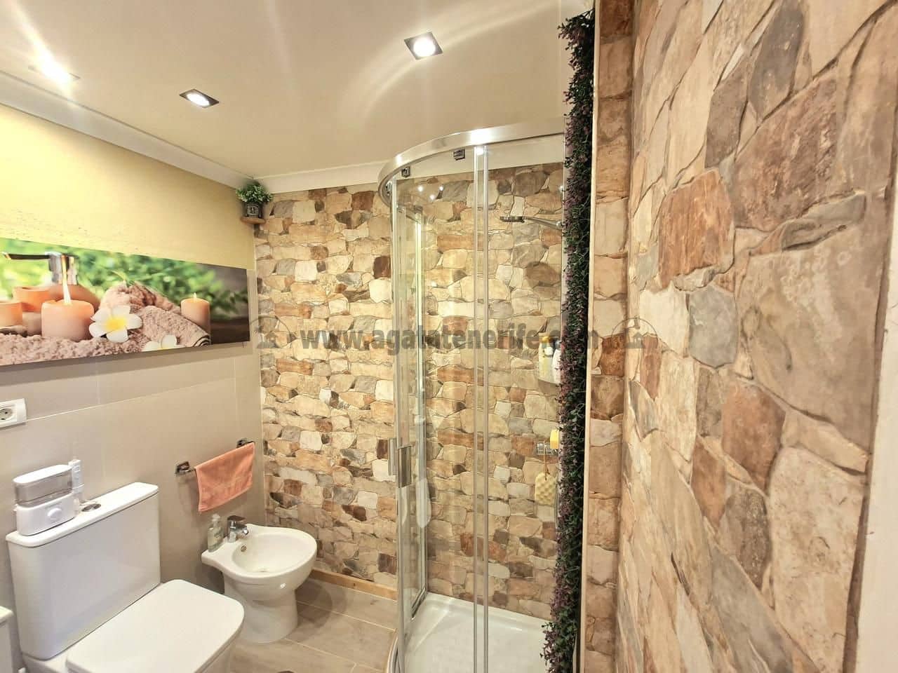 Piso de 1 habitación en Los Cristianos en venta con piscina garaje - 398.000 € (Ref: 9470022)