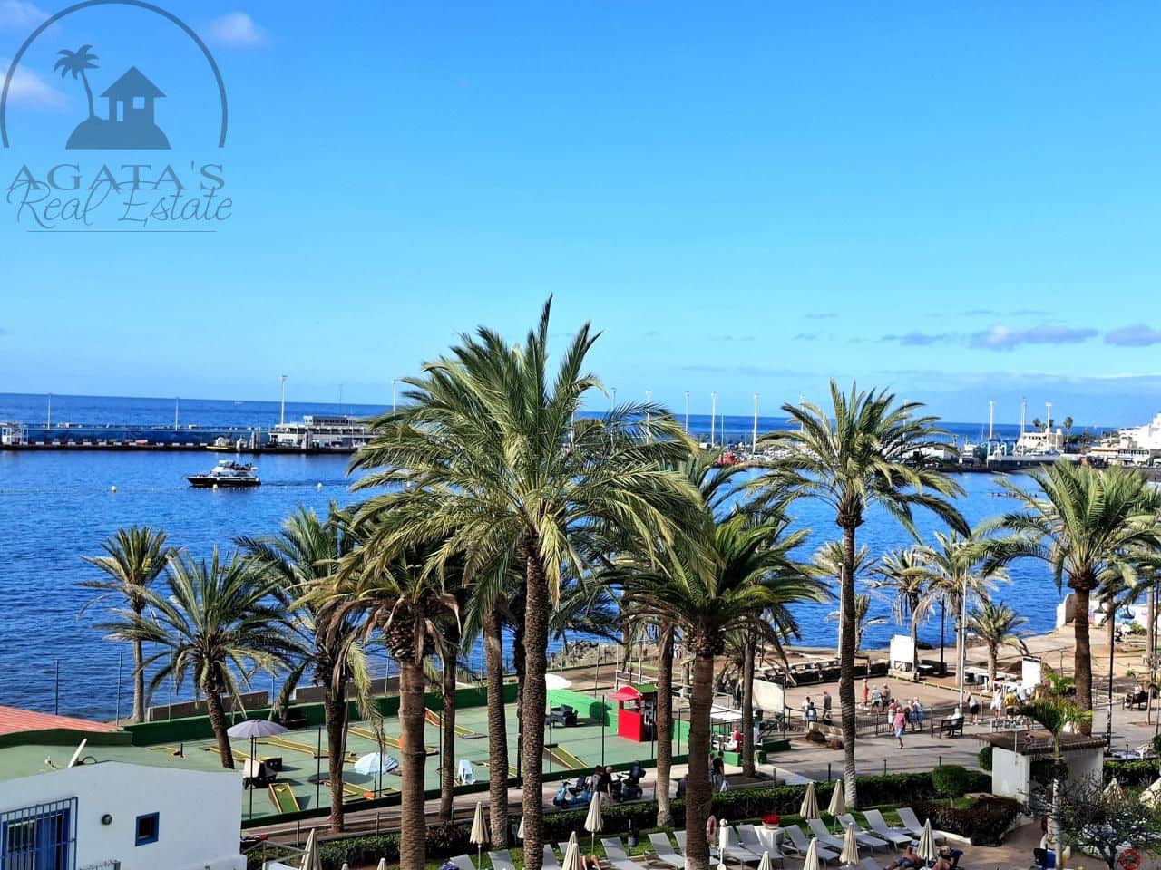 1 bedroom Flat for sale in Los Cristianos with pool garage - € 398,000 (Ref: 9470022)