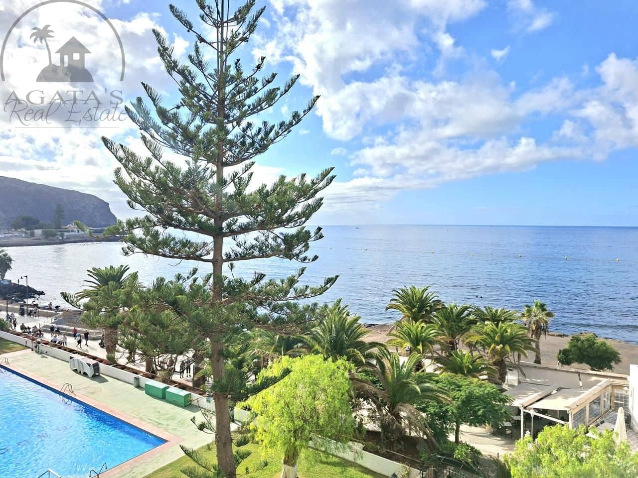 1 bedroom Flat for sale in Los Cristianos with pool garage - € 398,000 (Ref: 9470022)