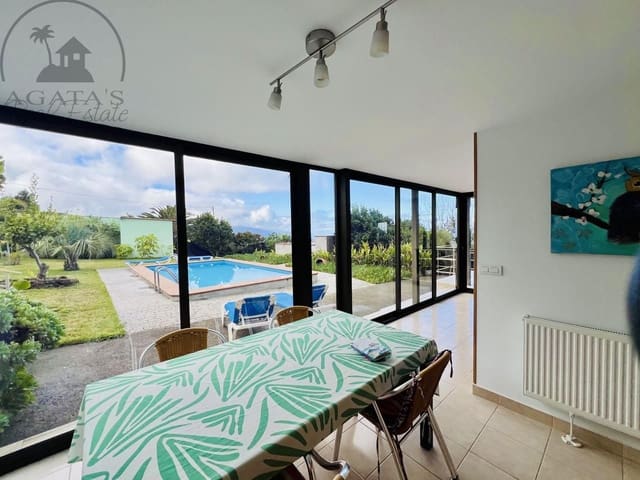 3 quarto Moradia para venda em Santa Ursula com piscina garagem - 398 000 € (Ref: 9471052)