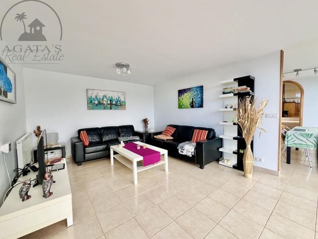 3 quarto Moradia para venda em Santa Ursula com piscina garagem - 398 000 € (Ref: 9471052)