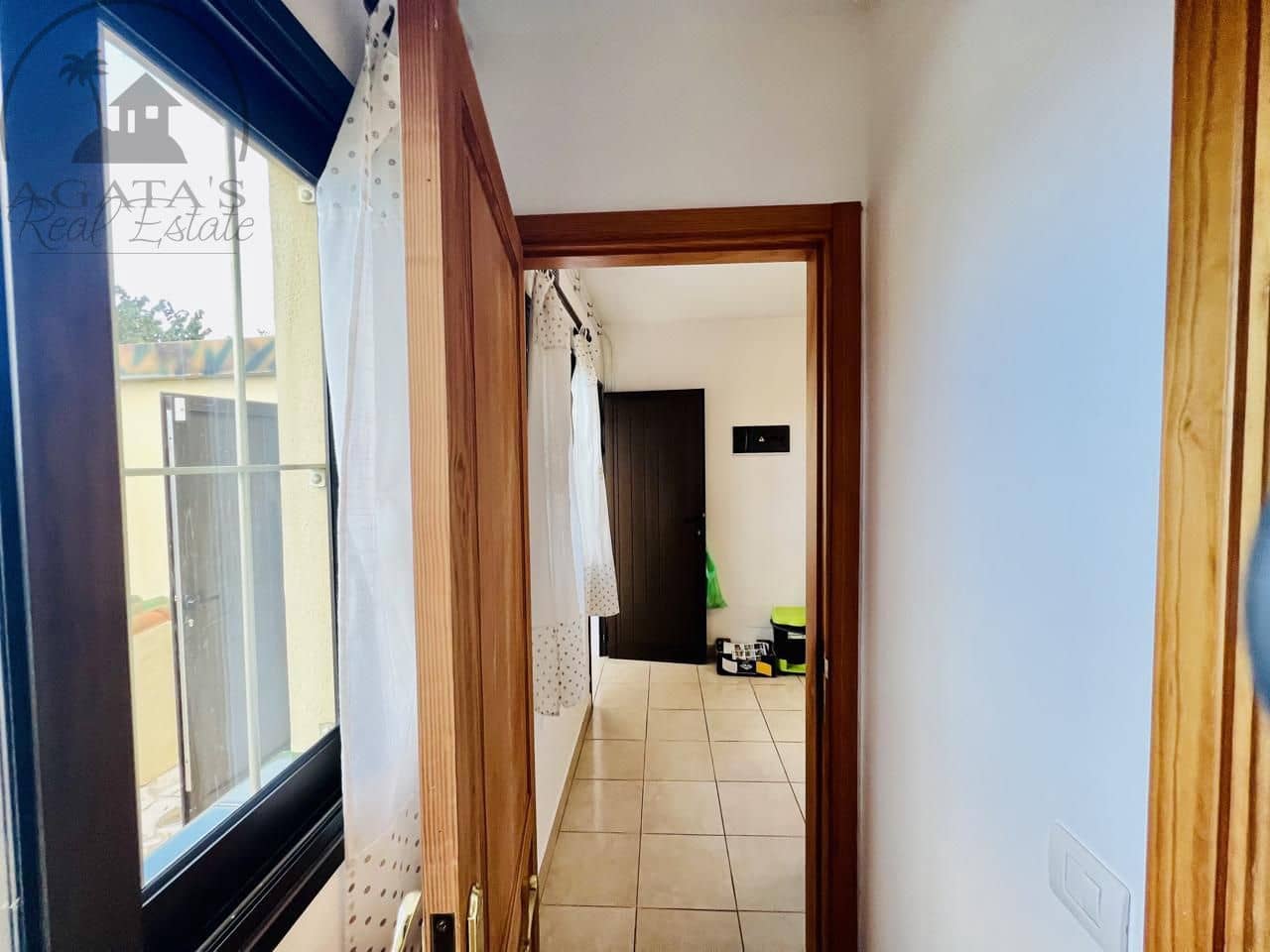 3 quarto Moradia para venda em Santa Ursula com piscina garagem - 378 000 € (Ref: 9471052)