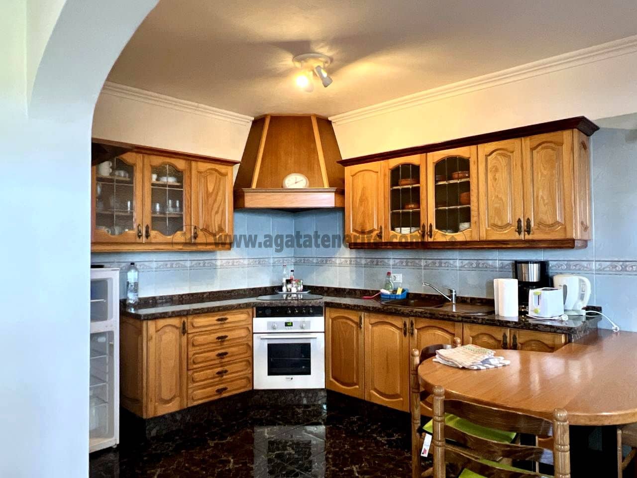 3 Zimmer Villa zu verkaufen in Santa Ursula mit Pool Garage - 399.000 € (Ref: 9471053)