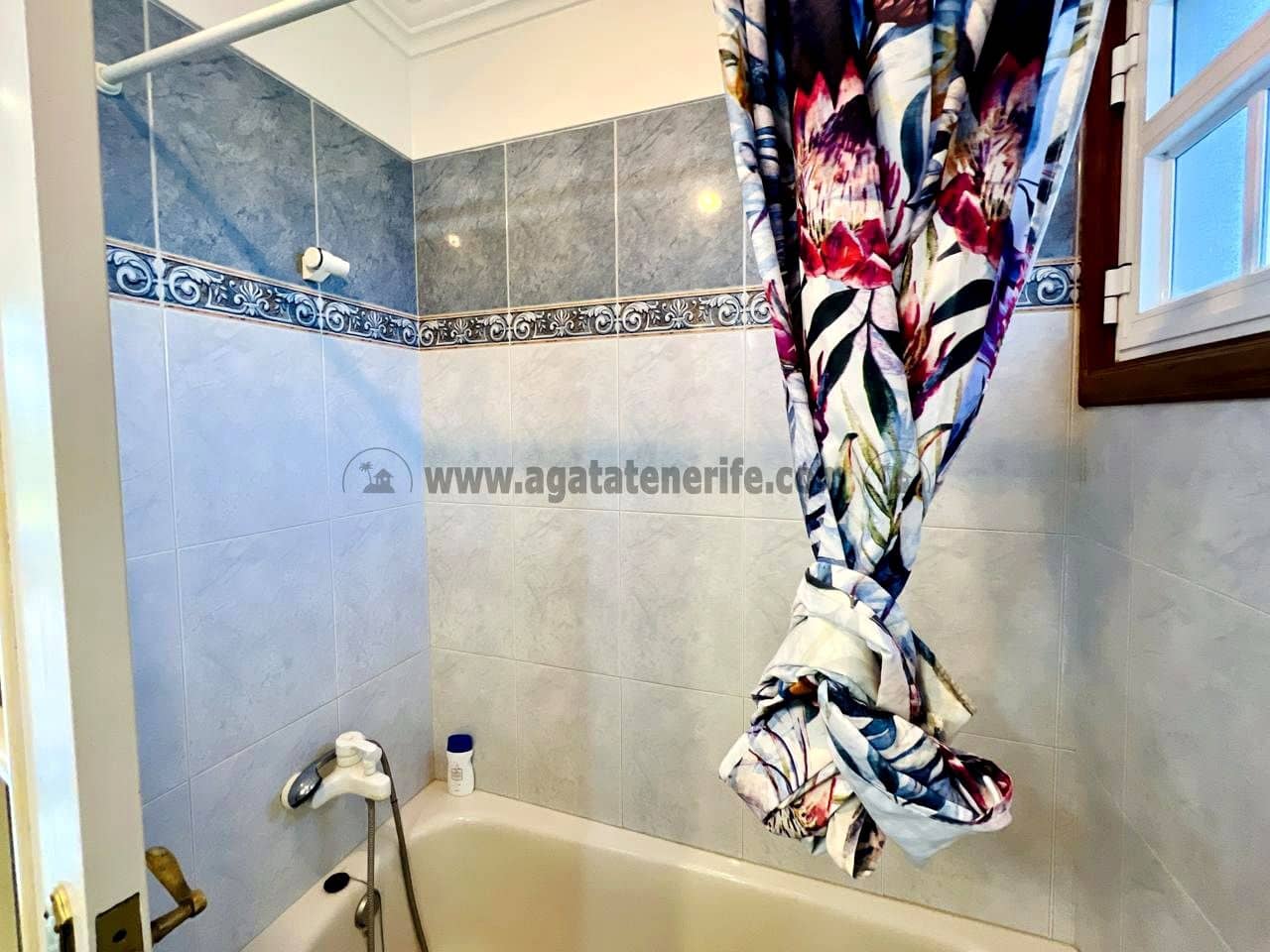 3 Zimmer Villa zu verkaufen in Santa Ursula mit Pool Garage - 399.000 € (Ref: 9471053)