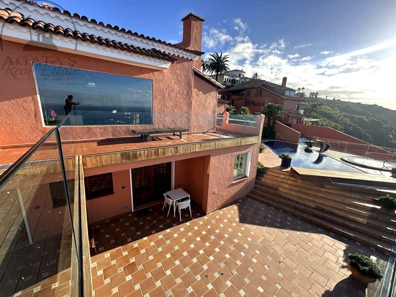 4 soveværelse Villa til salg i Tacoronte med swimmingpool garage - € 3.180.000 (Ref: 9479285)