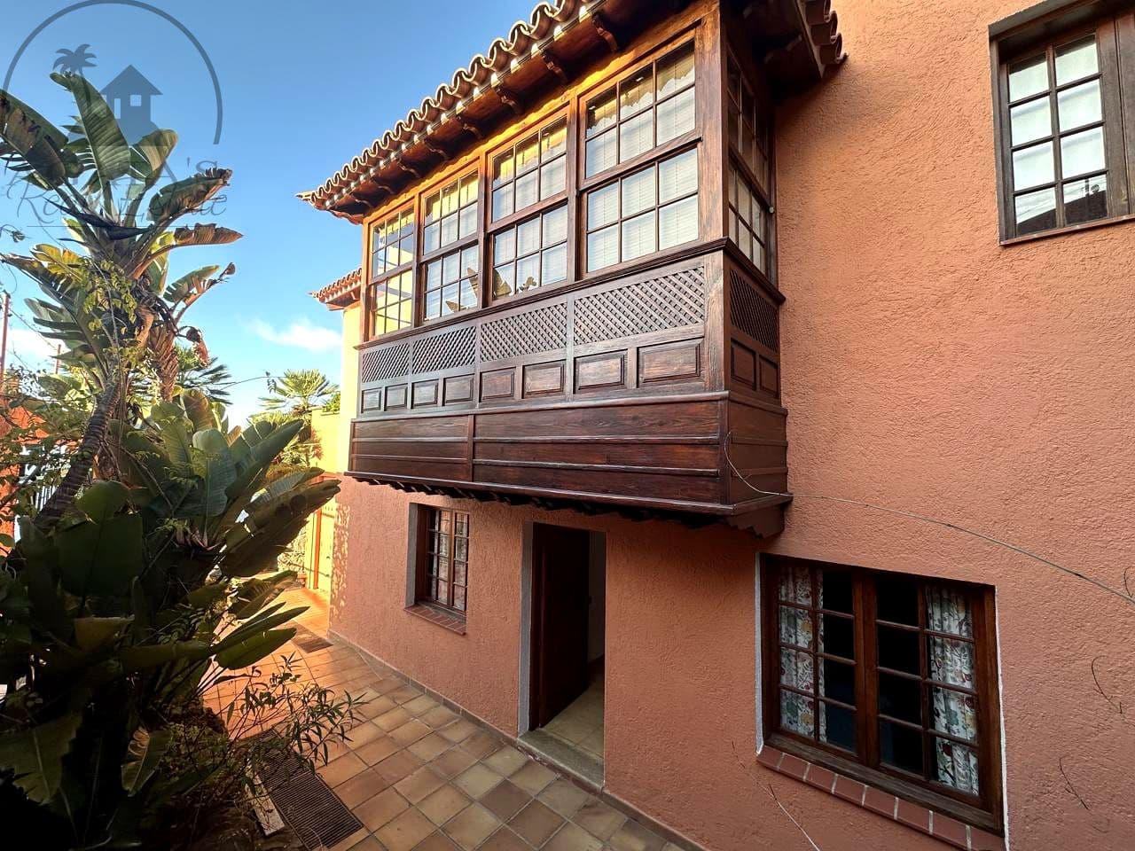 4 soveværelse Villa til salg i Tacoronte med swimmingpool garage - € 3.180.000 (Ref: 9479285)