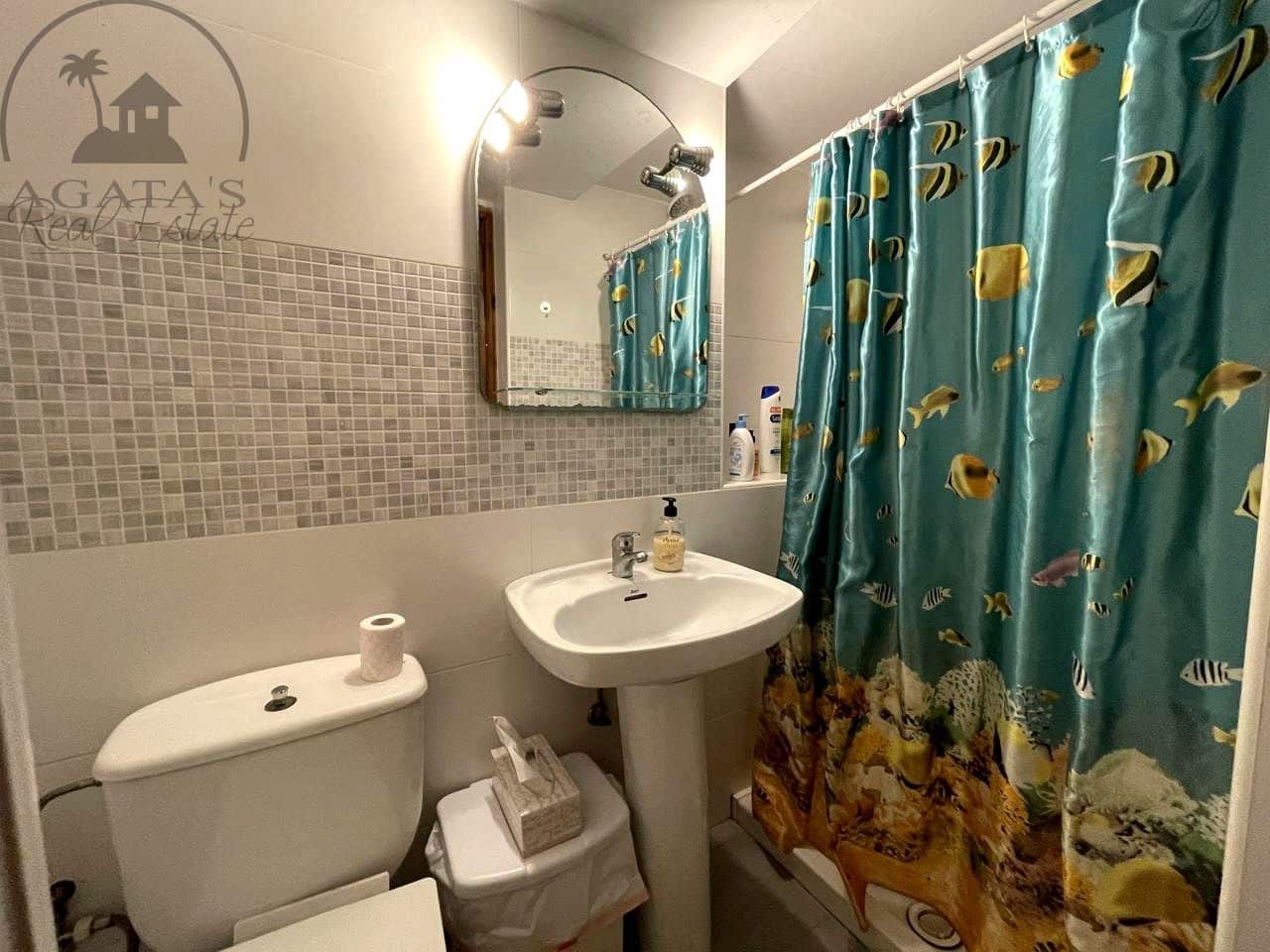 6 bedroom Bungalow for sale in Costa Adeje with pool - € 650,000 (Ref: 9488580)