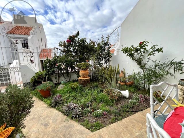 6 Zimmer Bungalow zu verkaufen in Torviscas Bajo, Adeje mit Pool - 650.000 € (Ref: 9488580)