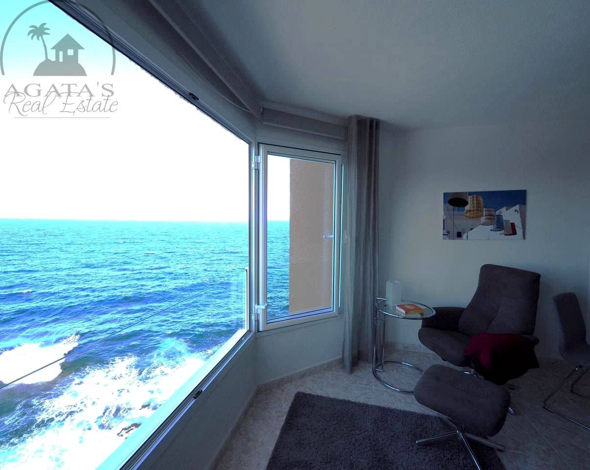 1 bedroom Flat for sale in Los Silos with pool - € 169,000 (Ref: 9496414)