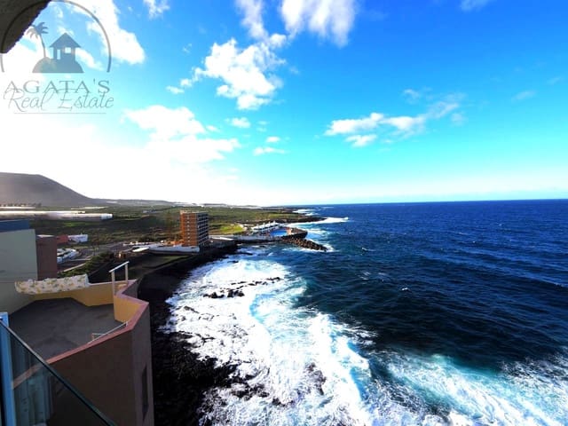 Piso de 1 habitación en Los Silos en venta con piscina - 169.000 € (Ref: 9496414)