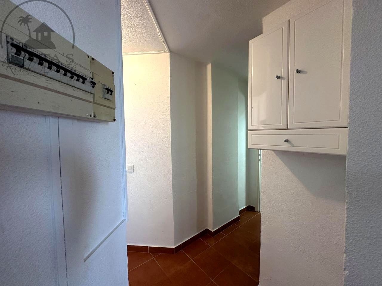 Piso de 2 habitaciones en Los Silos en venta con piscina - 150.000 € (Ref: 9497813)