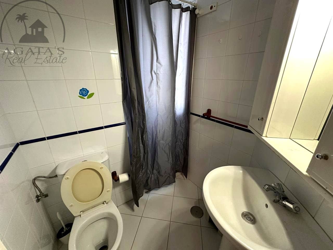 Piso de 2 habitaciones en Los Silos en venta con piscina - 150.000 € (Ref: 9497813)