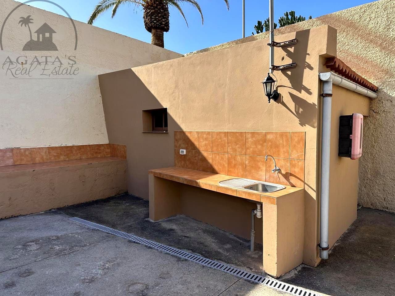 Piso de 2 habitaciones en Los Silos en venta con piscina - 150.000 € (Ref: 9497813)