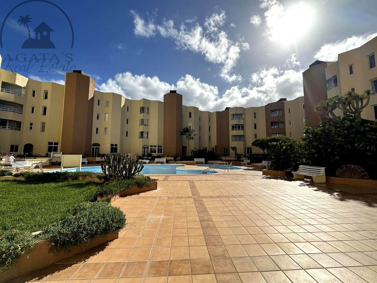 Piso de 2 habitaciones en Los Silos en venta con piscina - 150.000 € (Ref: 9497813)