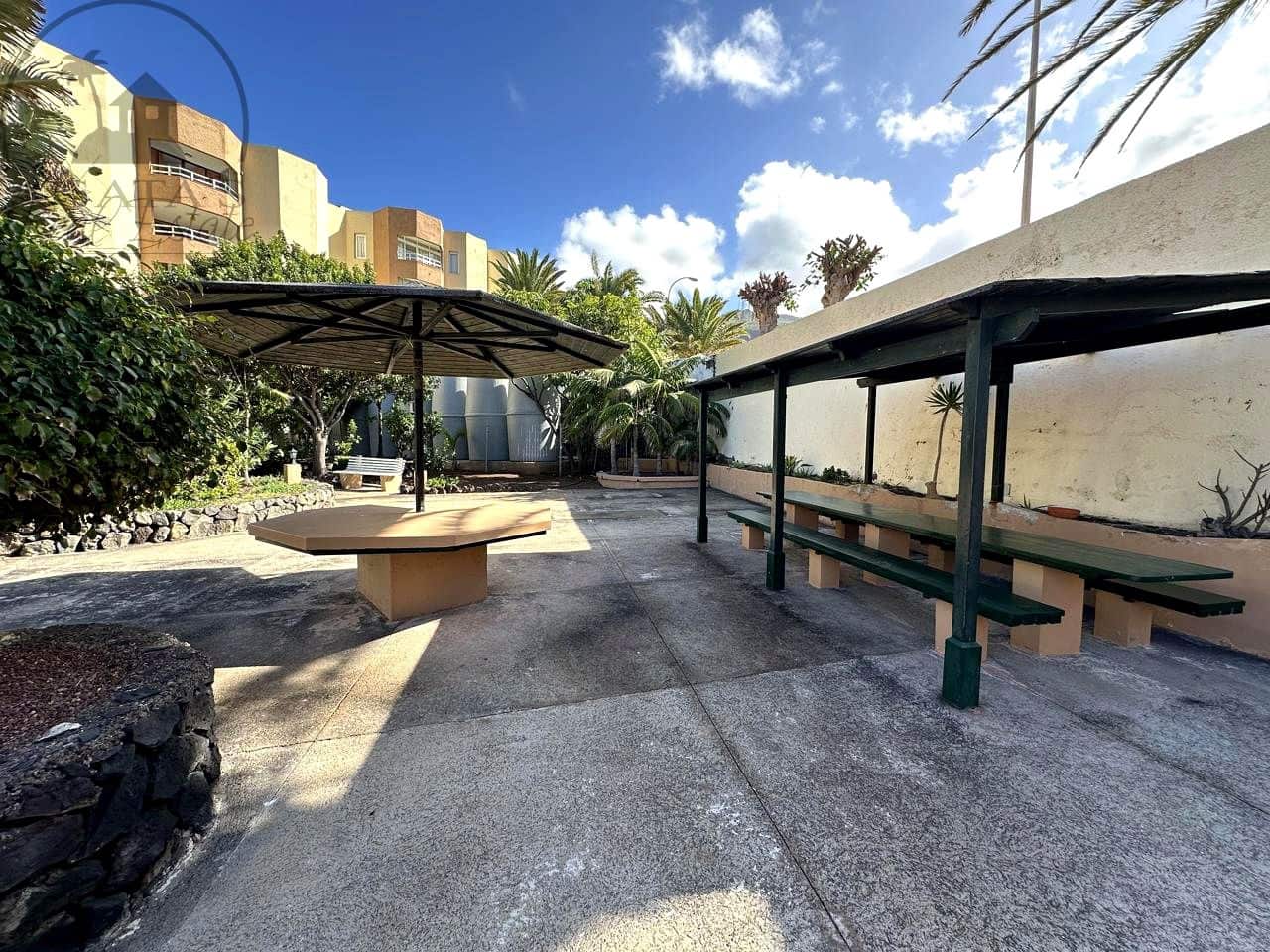 Piso de 2 habitaciones en Los Silos en venta con piscina - 150.000 € (Ref: 9497813)