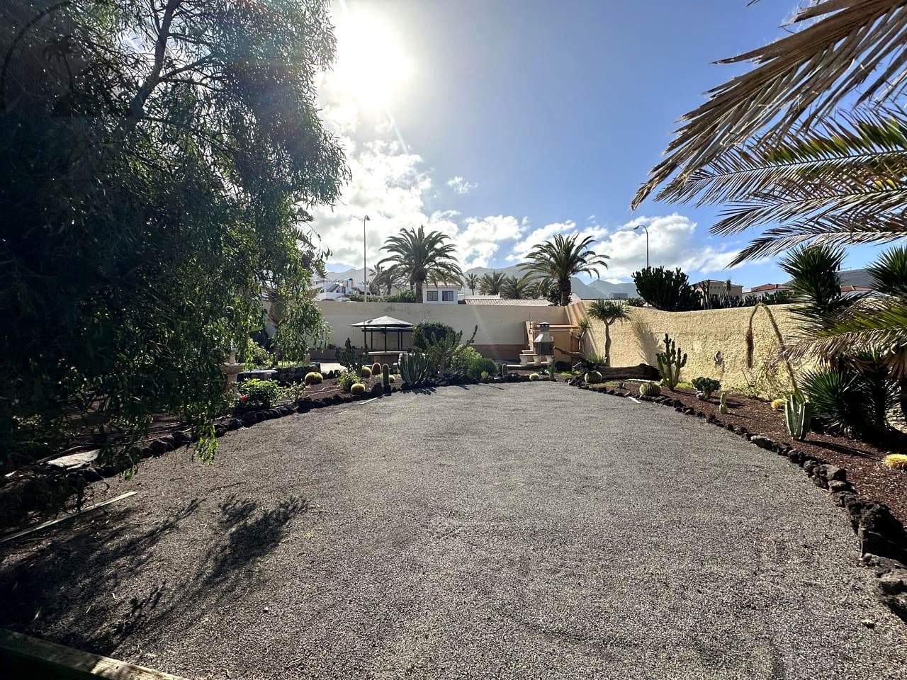 Piso de 2 habitaciones en Los Silos en venta con piscina - 150.000 € (Ref: 9497813)