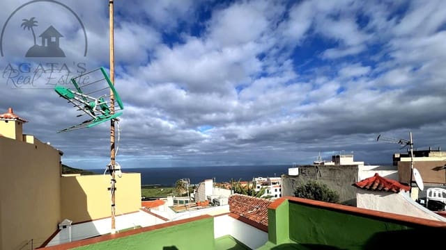 4 slaapkamer Villa te koop in Icod de los Vinos met garage - € 240.000 (Ref: 9498026)