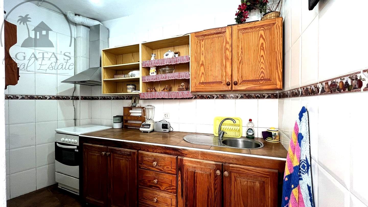 4 slaapkamer Villa te koop in Icod de los Vinos met garage - € 240.000 (Ref: 9498026)