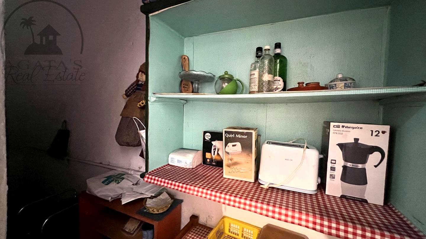 4 slaapkamer Villa te koop in Icod de los Vinos met garage - € 240.000 (Ref: 9498026)